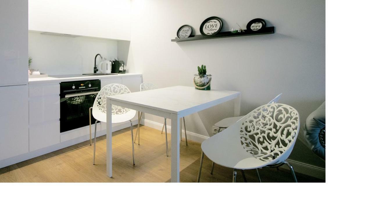 Good Time Apartment วอร์ซอ ภายนอก รูปภาพ